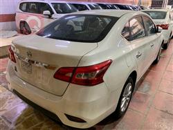 نيسان سنترا